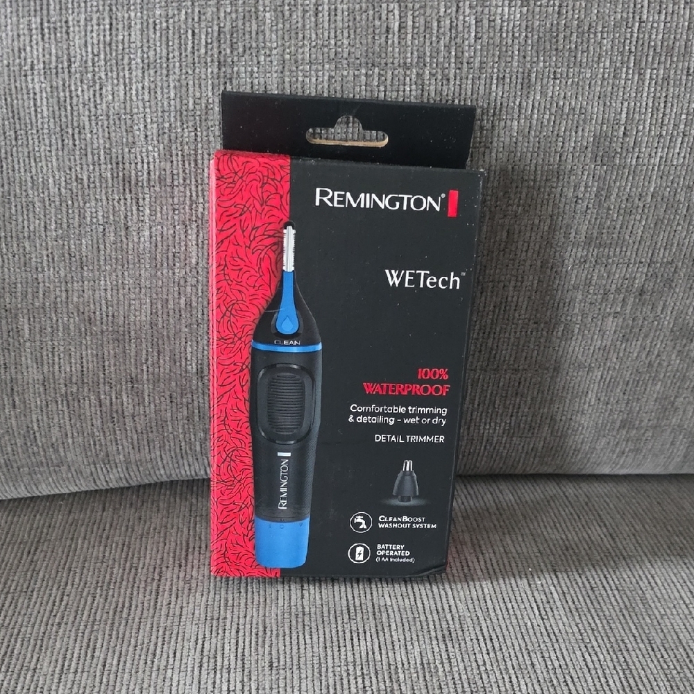 Remington WE Tech Black and Blue Detail Trimmer, Waterproof, New, Battery Inc.